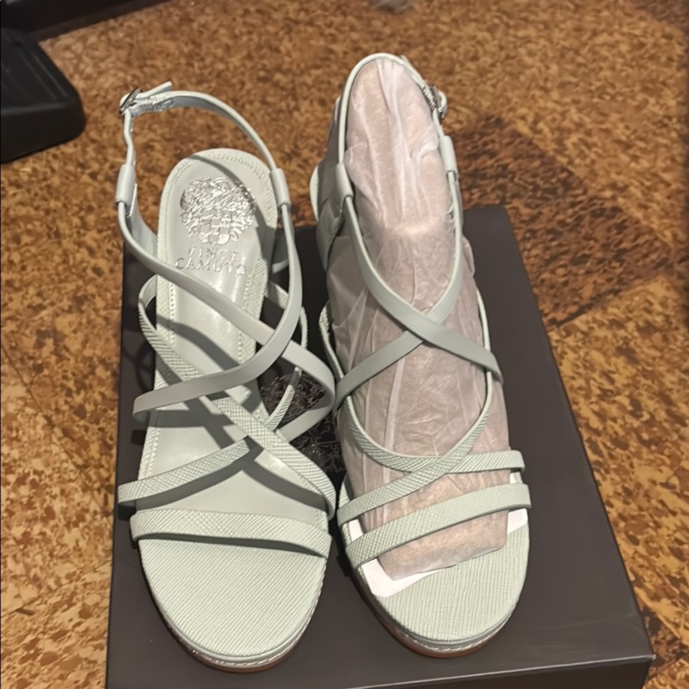 BNWB Vince Camuto “Neloette” Sandals with Ankle Wrap size 7.5